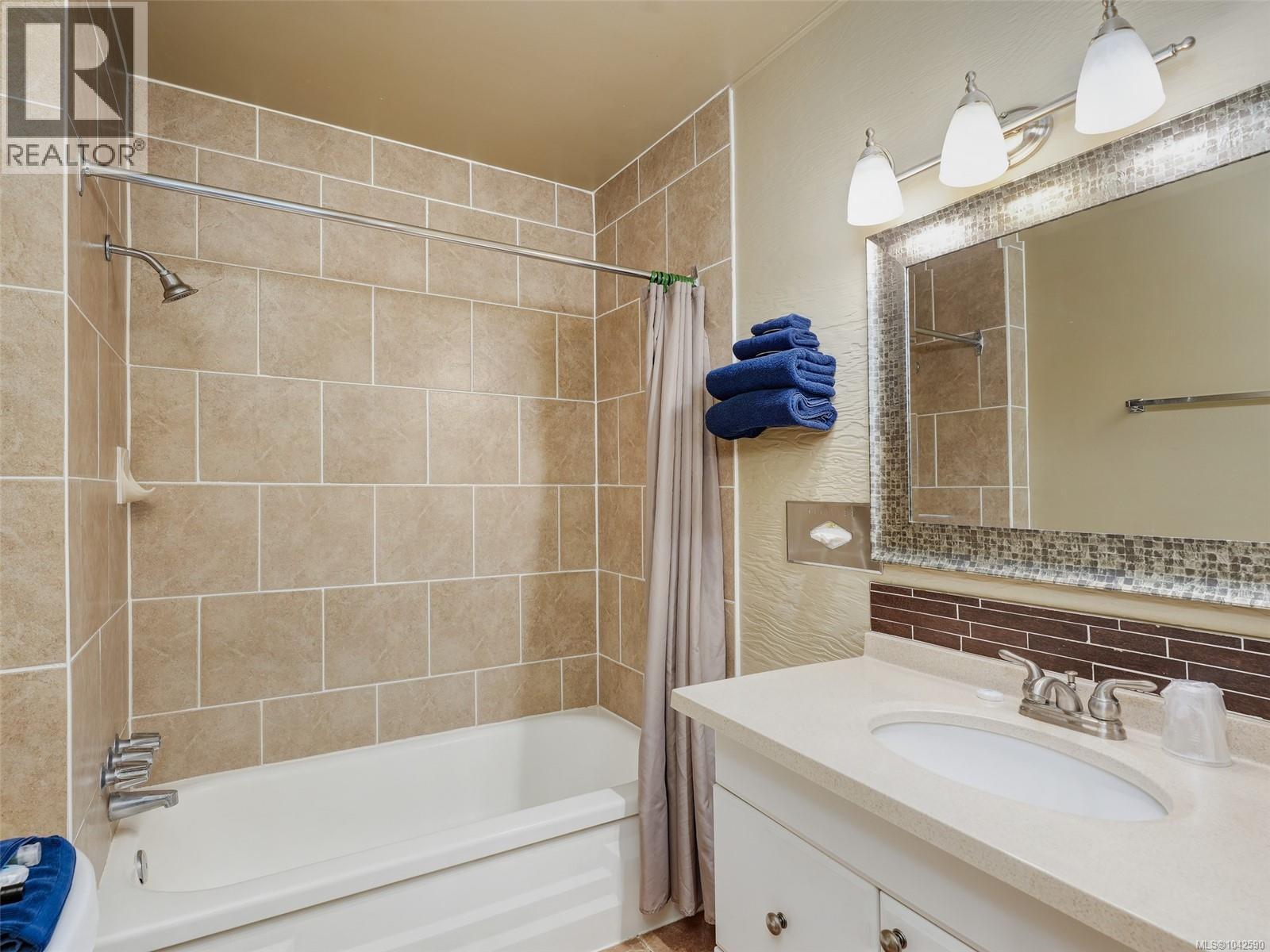 300 Meadow Way Property Photo 28
