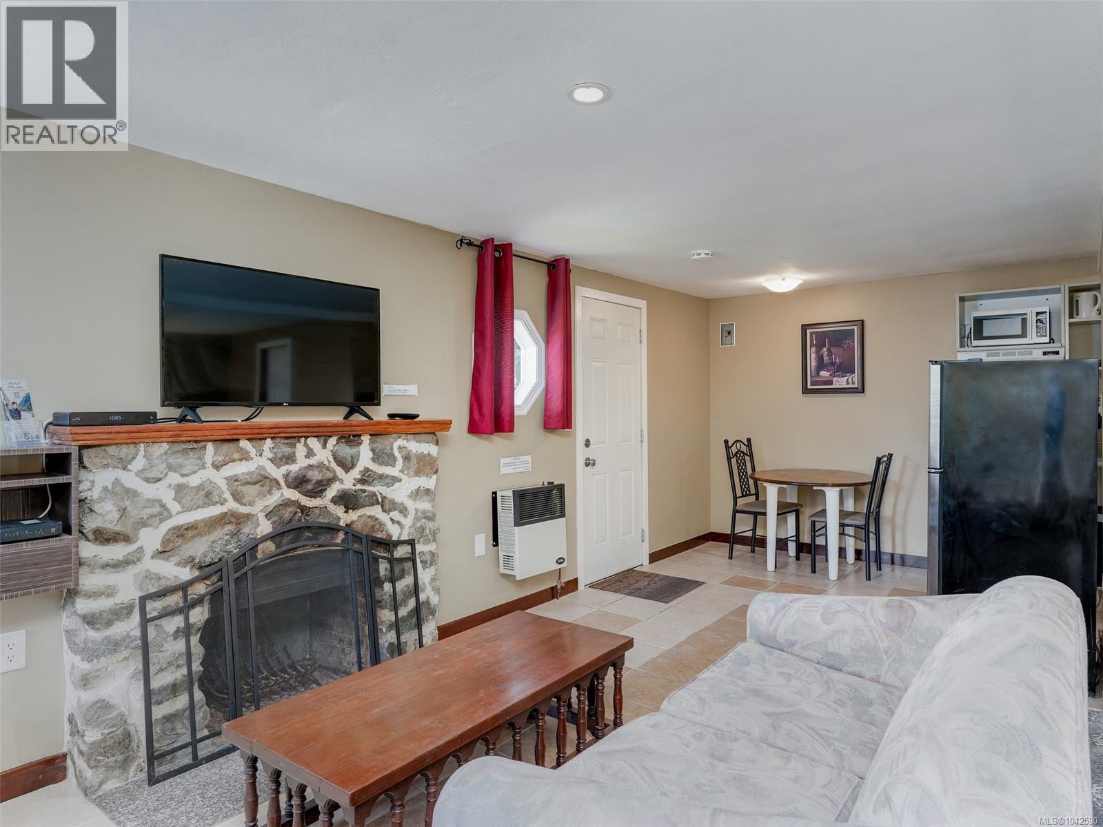 300 Meadow Way Property Photo 34