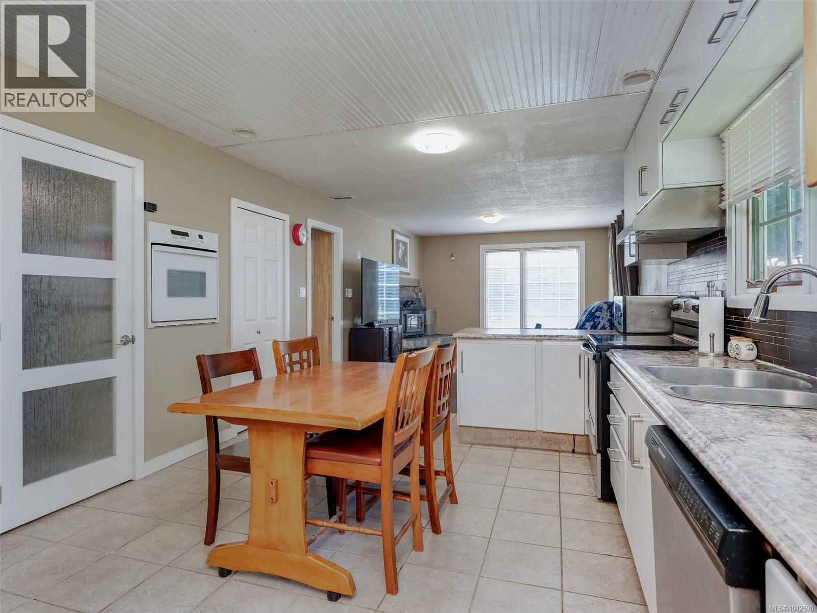 300 Meadow Way Property Photo 46