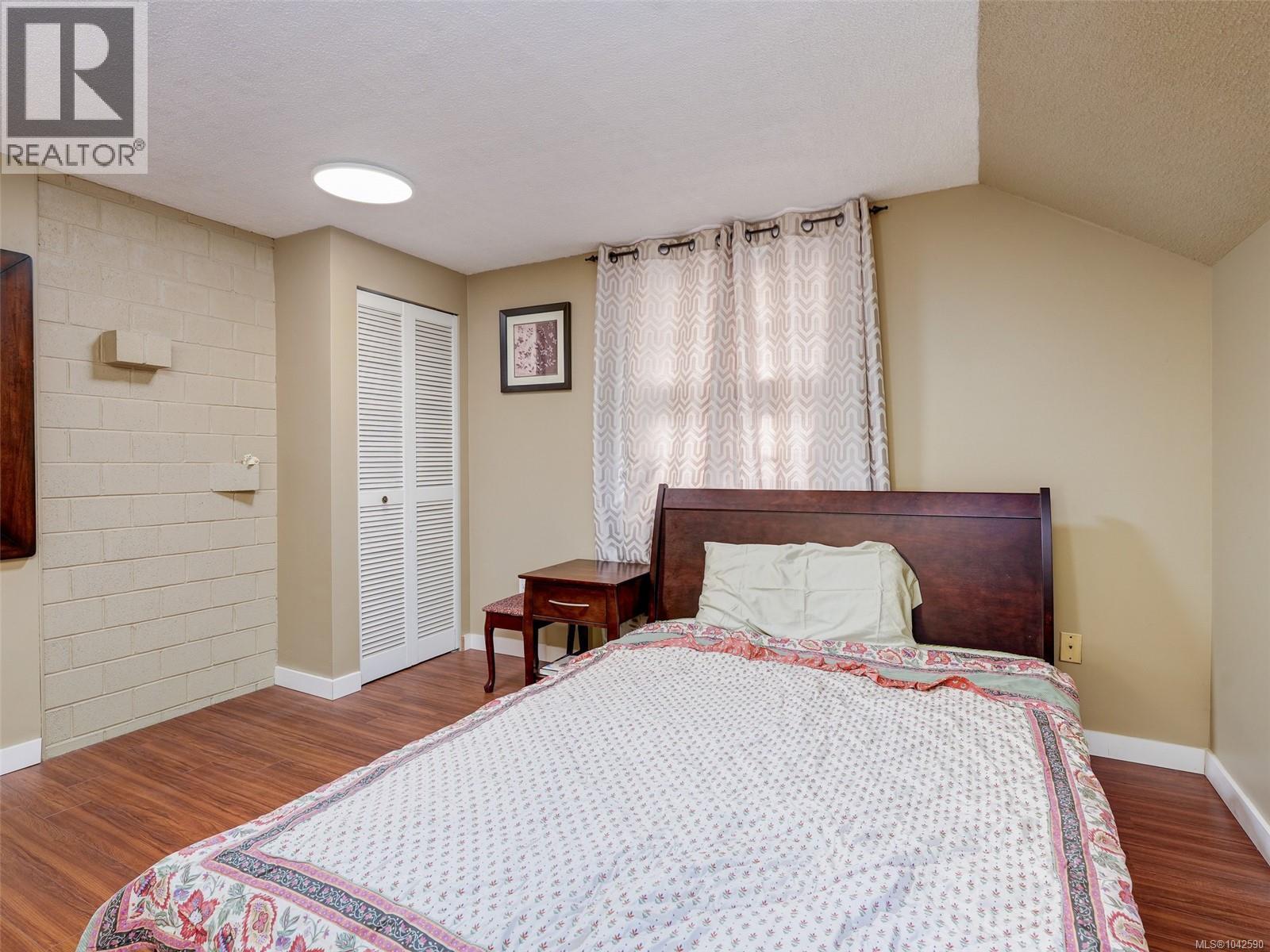 300 Meadow Way Property Photo 50