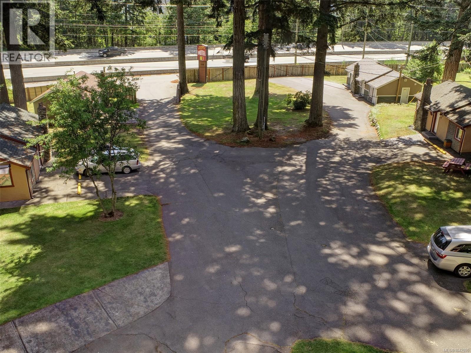 300 Meadow Way Property Photo 69