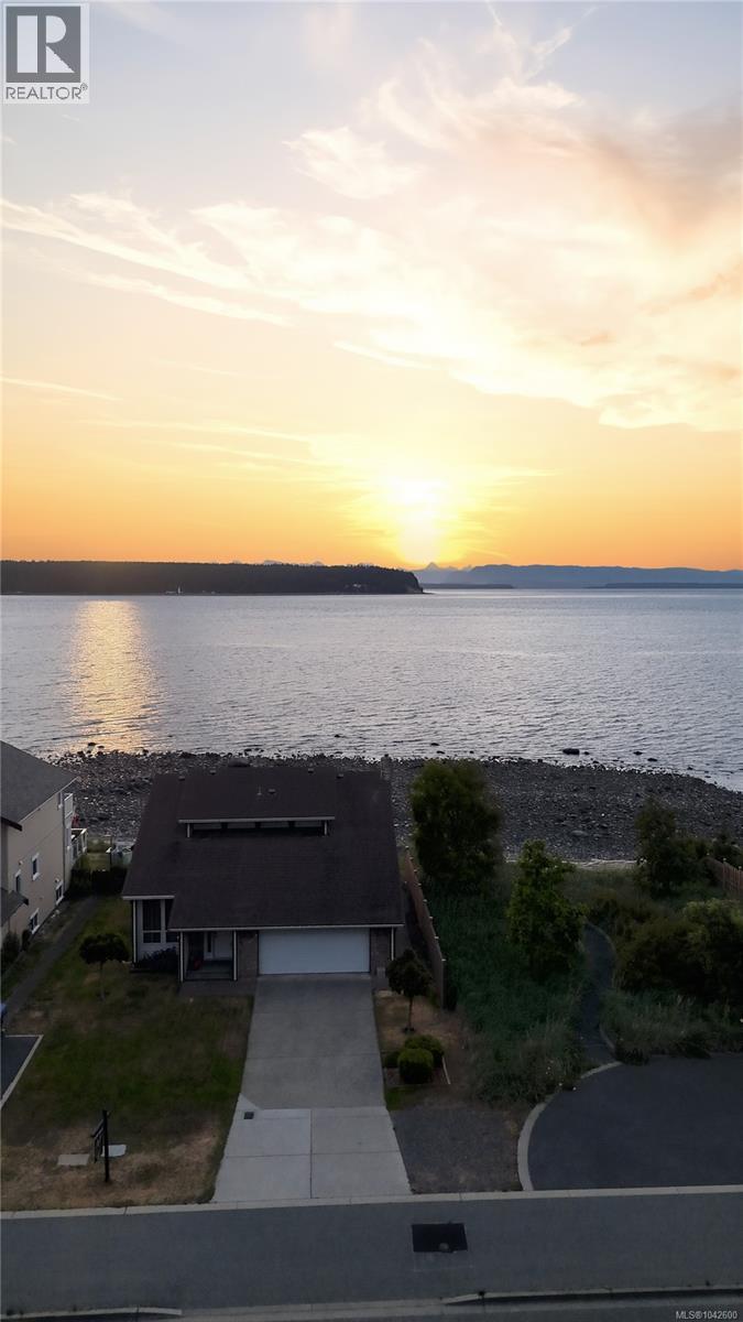 1081 Island Hwy S Property Photo 43