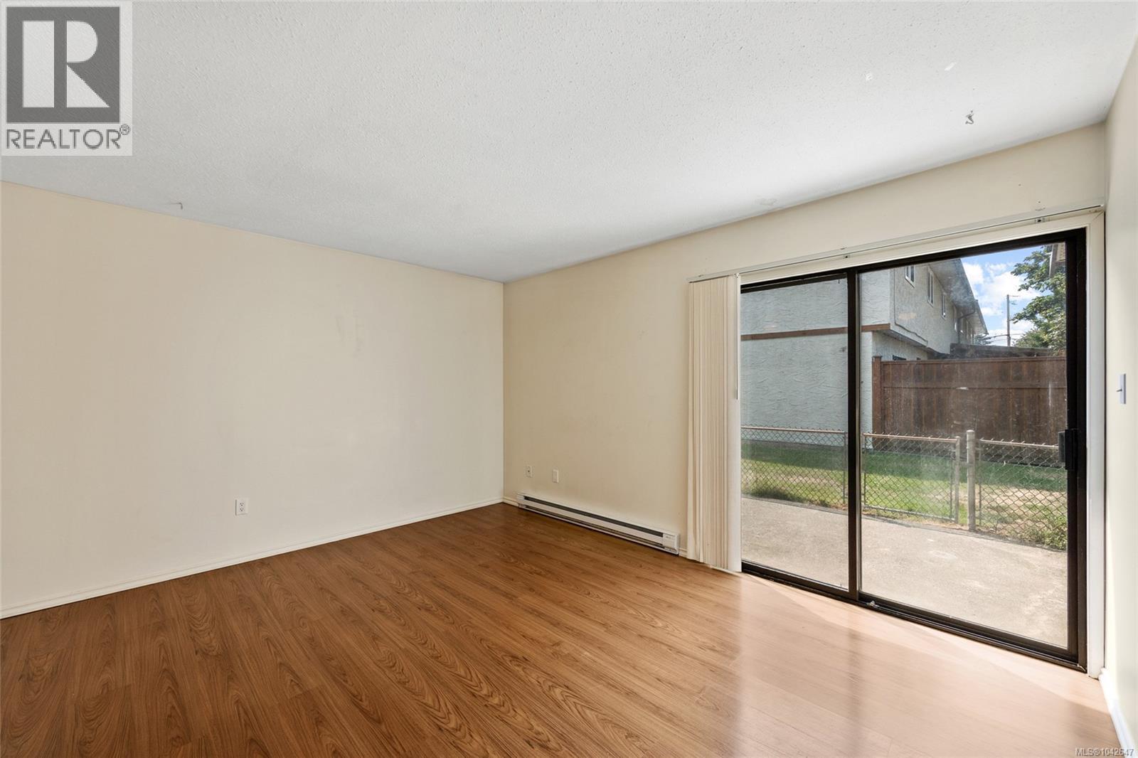 10 951 17th St Property Photo 15