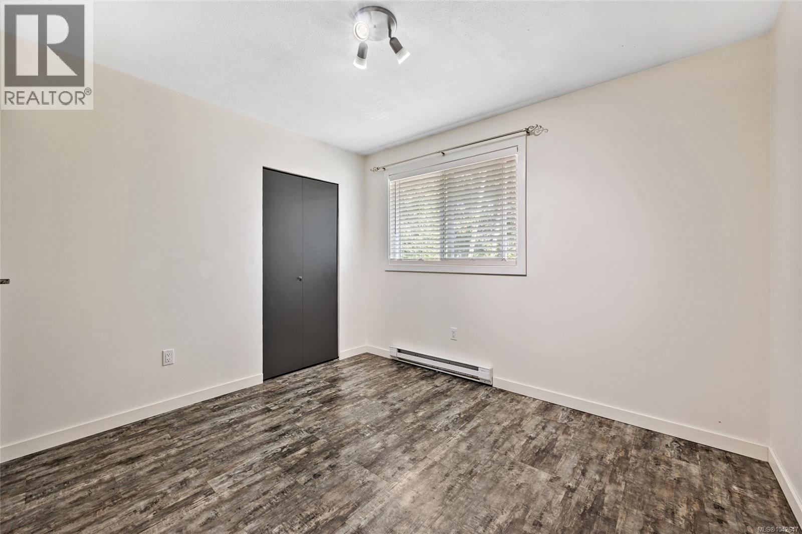 10 951 17th St Property Photo 21