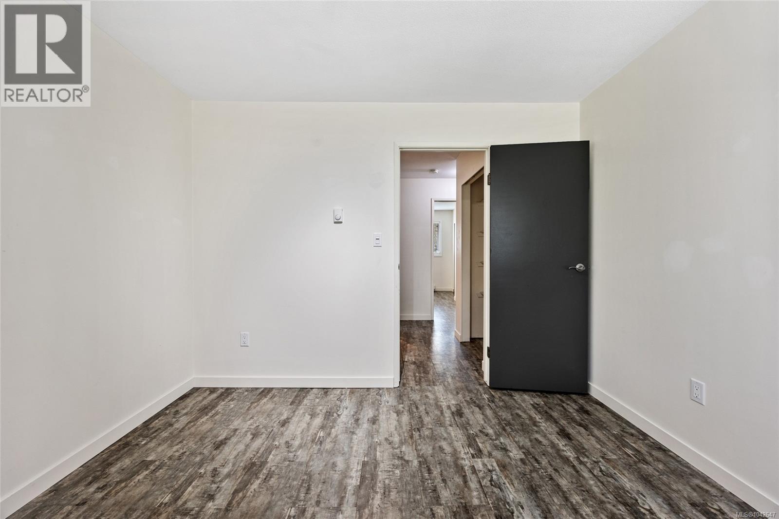 10 951 17th St Property Photo 22