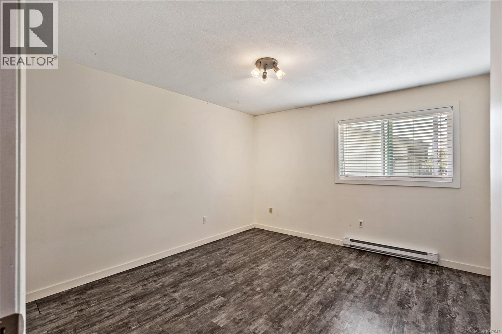 10 951 17th St Property Photo 29