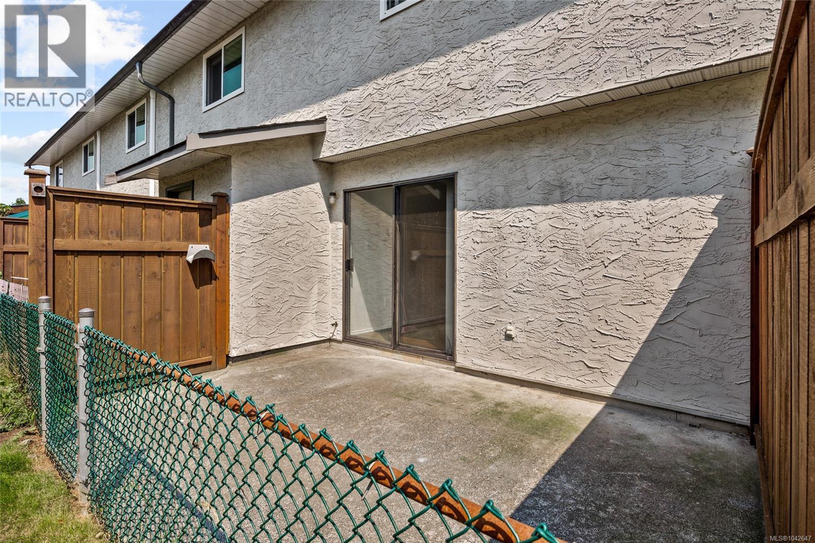 10 951 17th St Property Photo 32