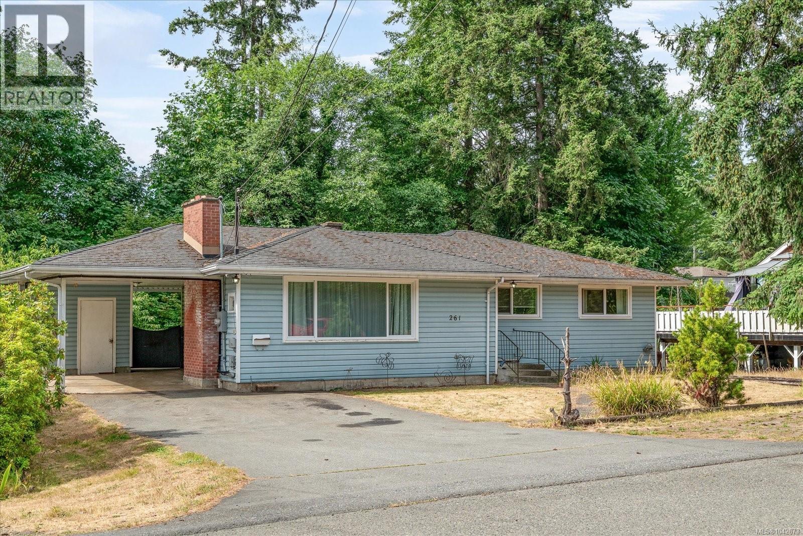 261 Villa Rd Property Photo 1
