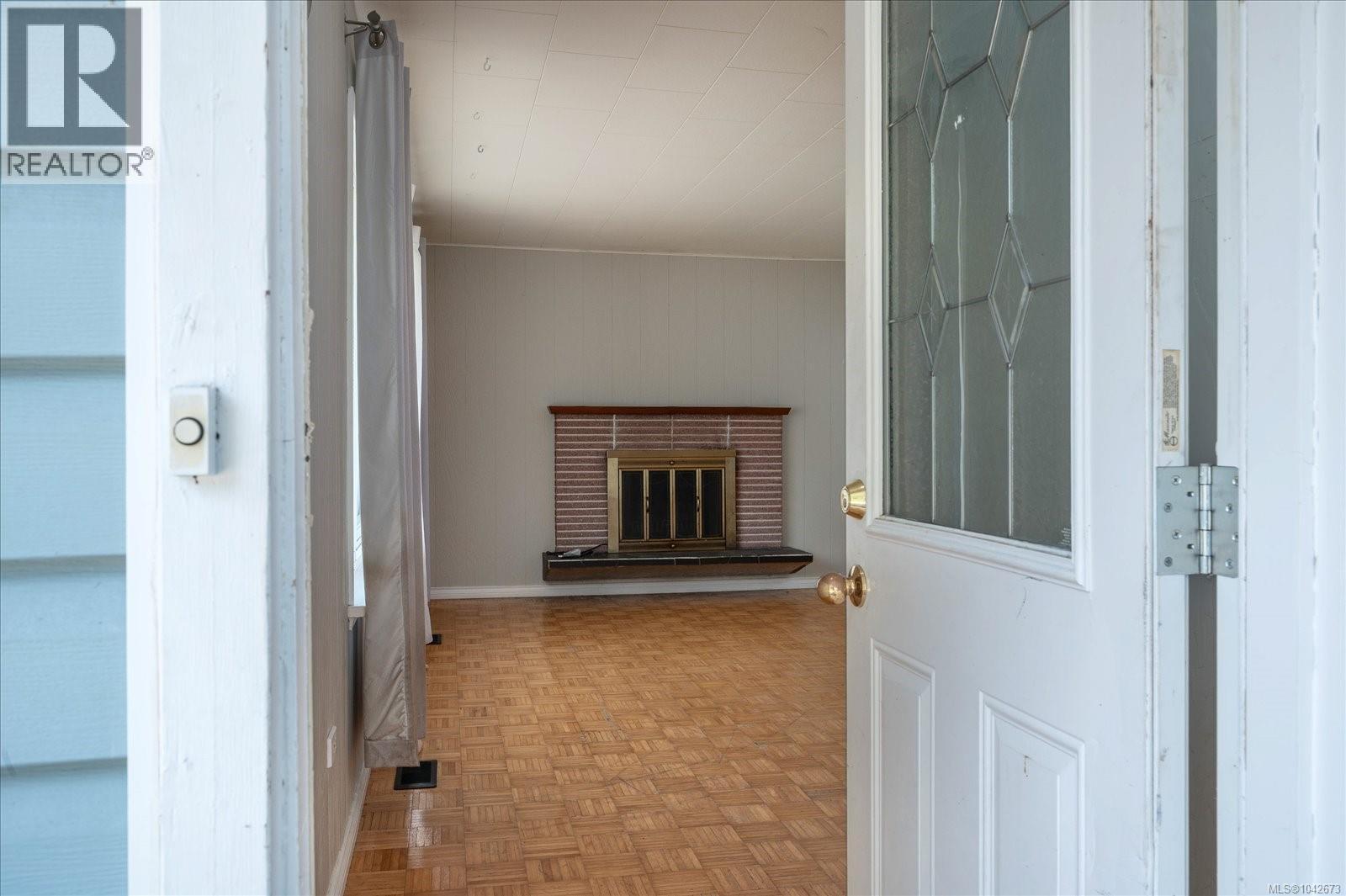 261 Villa Rd Property Photo 2