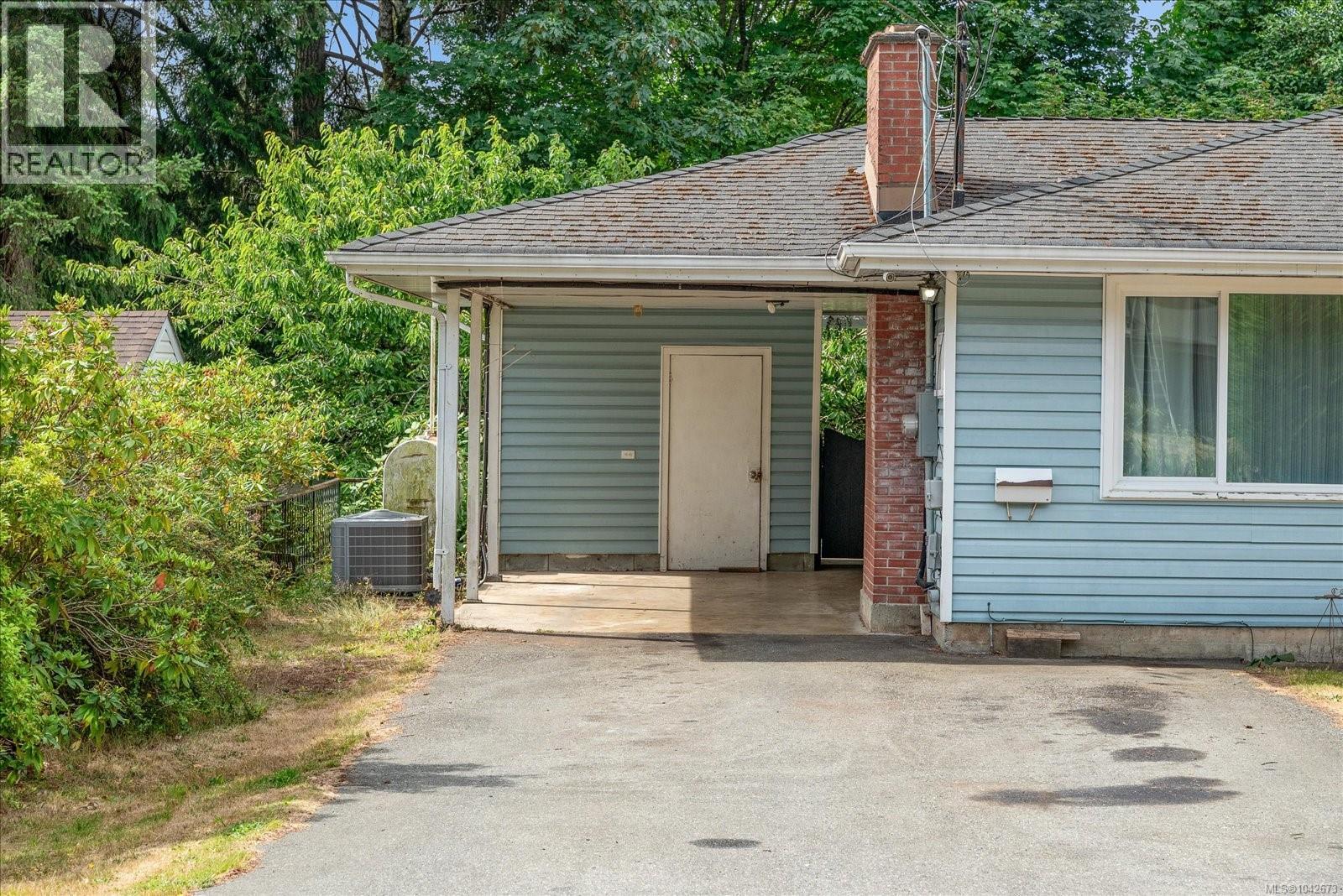 261 Villa Rd Property Photo 30