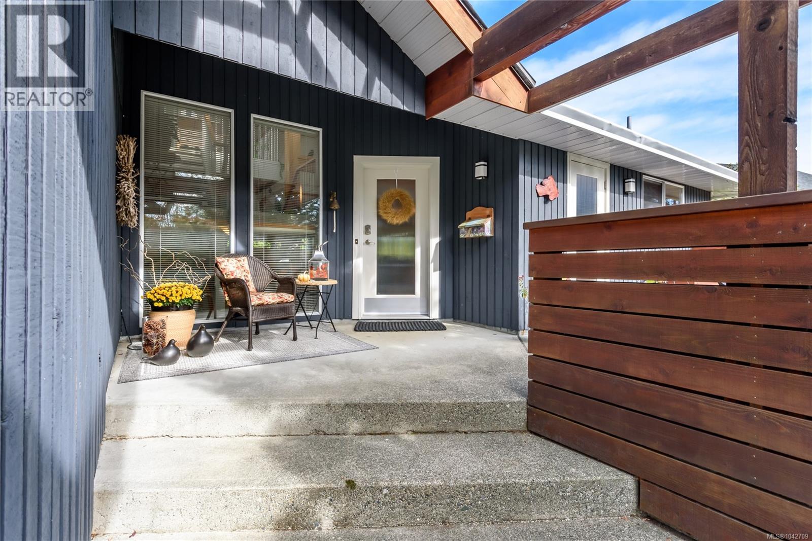 1716 Tofino Pl Property Photo 7