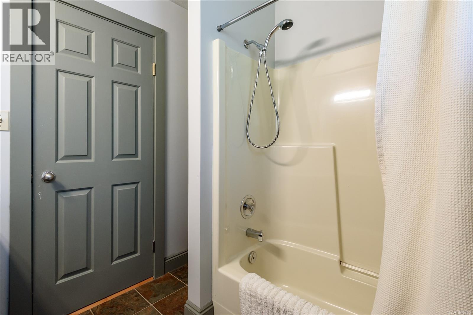 1716 Tofino Pl Property Photo 26
