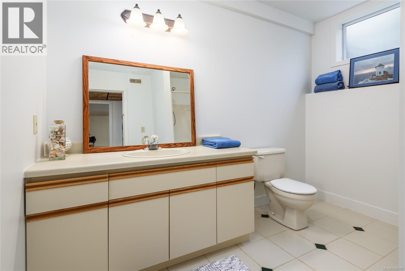 1716 Tofino Pl Property Photo 45