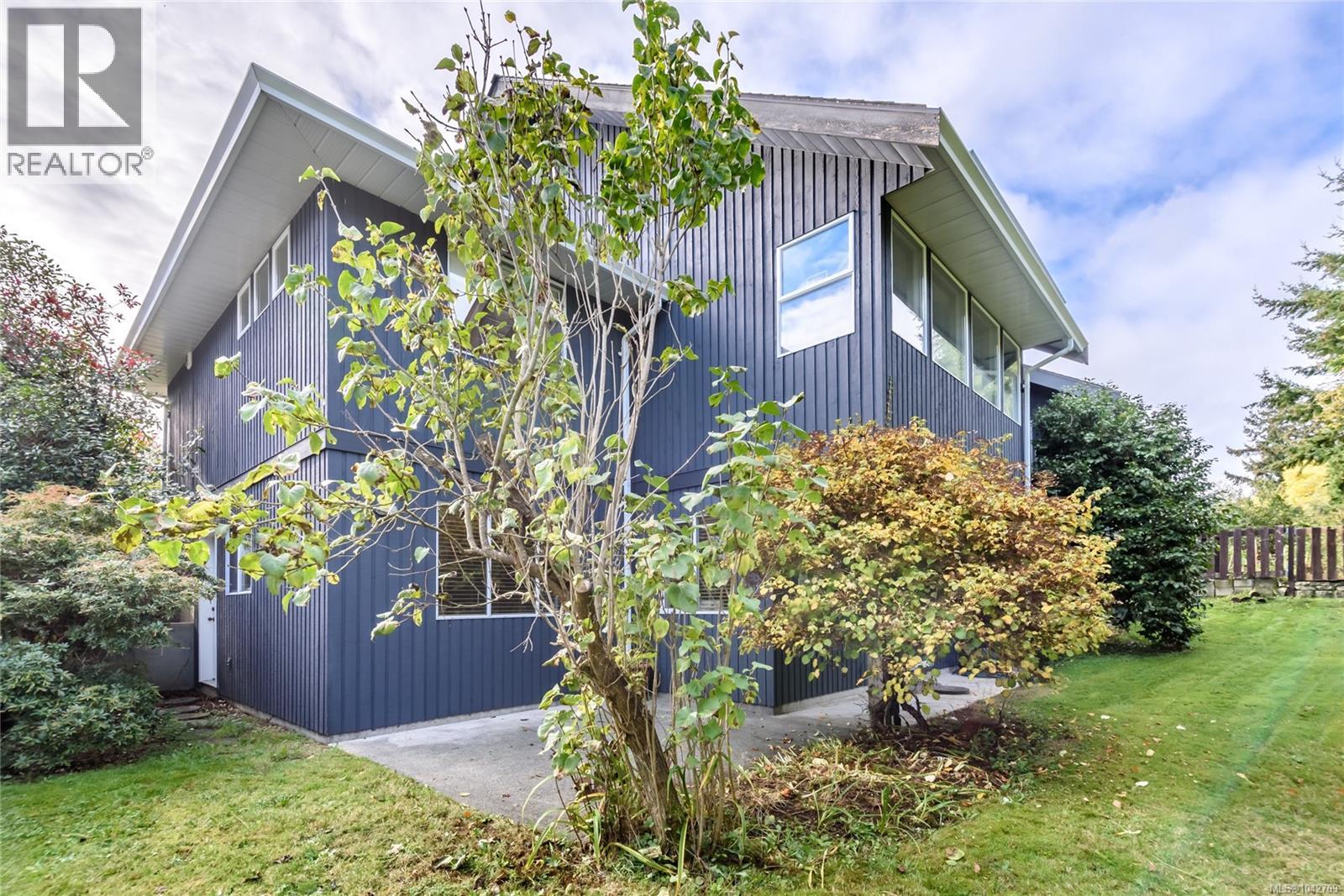 1716 Tofino Pl Property Photo 53