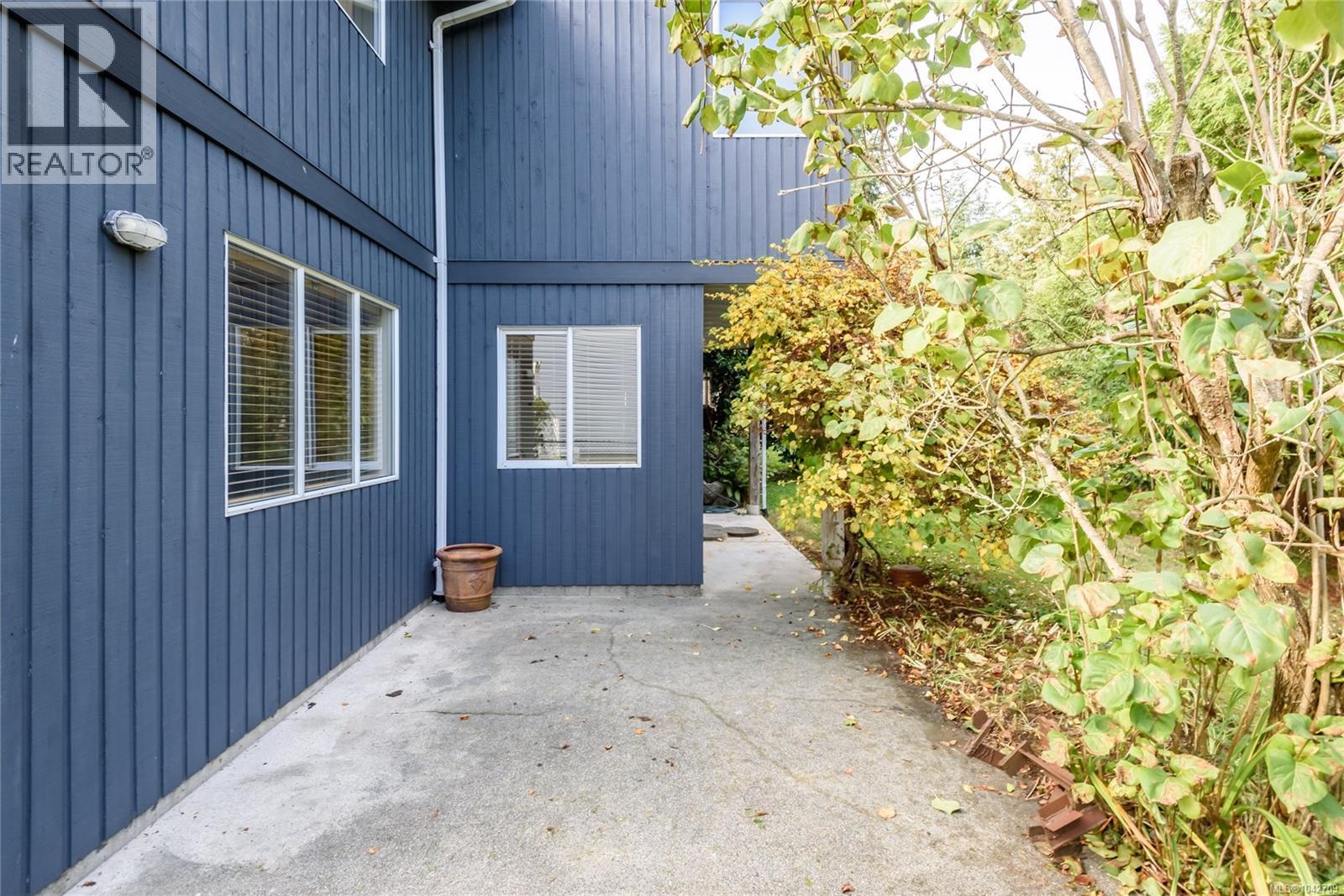 1716 Tofino Pl Property Photo 54