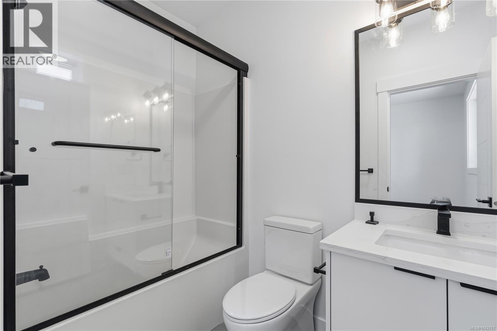101 5311 Toms Trnabt Property Photo 22