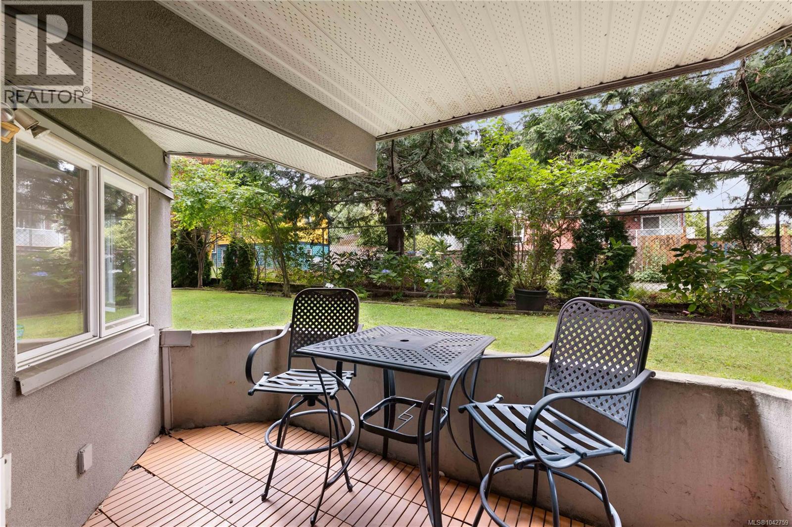 105 2520 Wark St Property Photo 5