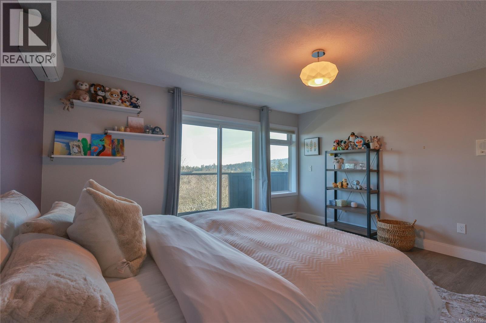972 Seapearl Pl Property Photo 48