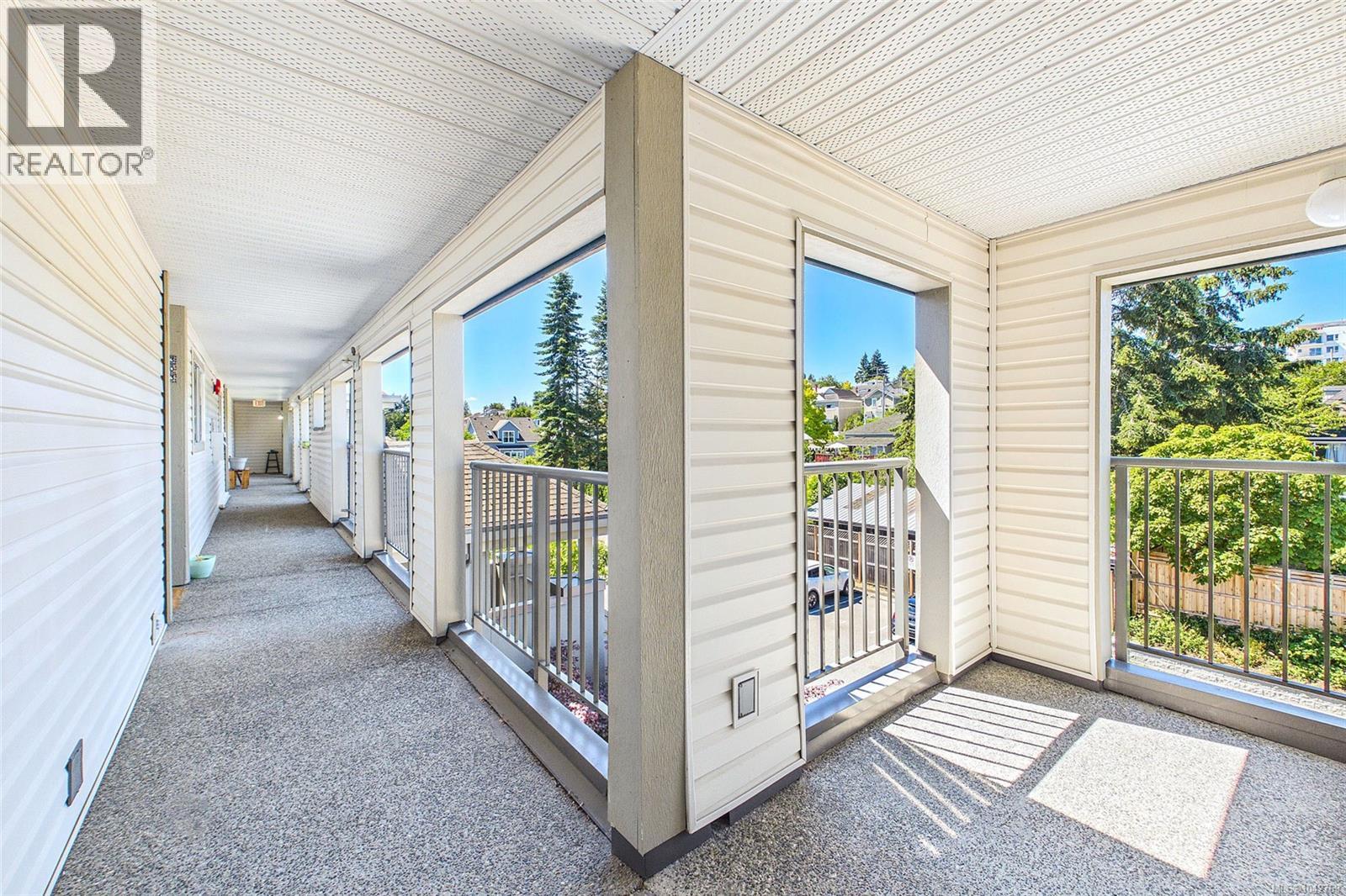 304 327 Prideaux St Property Photo 40