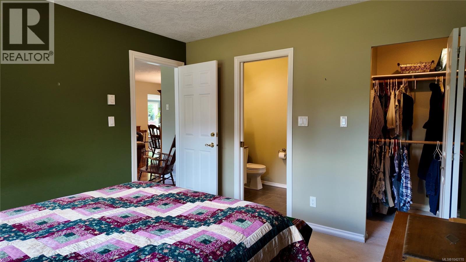 10289 Tamea Rd Property Photo 9