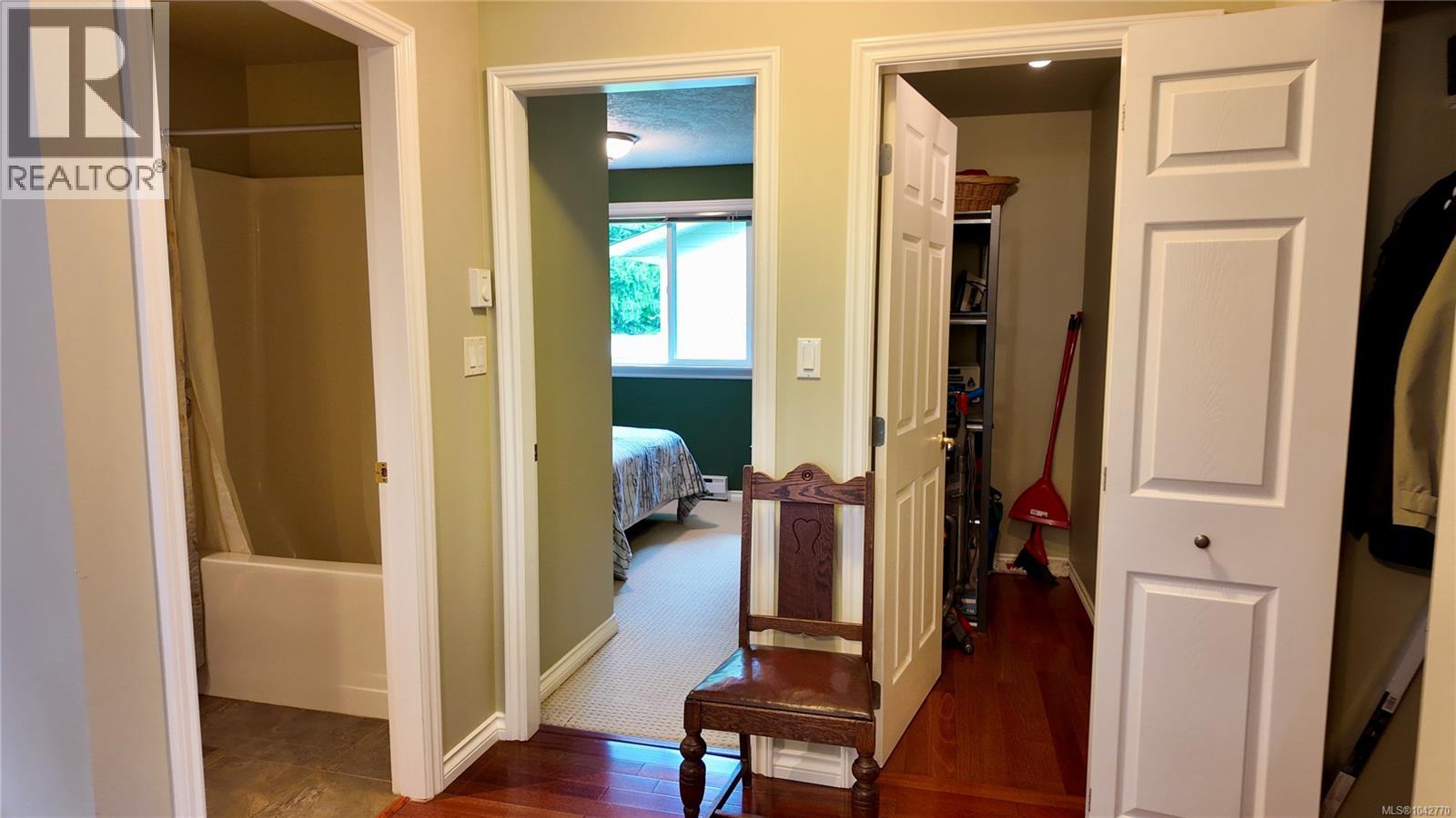 10289 Tamea Rd Property Photo 33