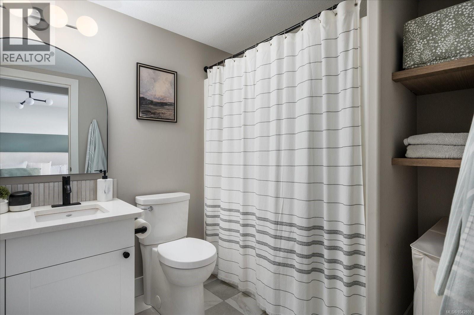 6 4271 Wellington Rd Property Photo 19