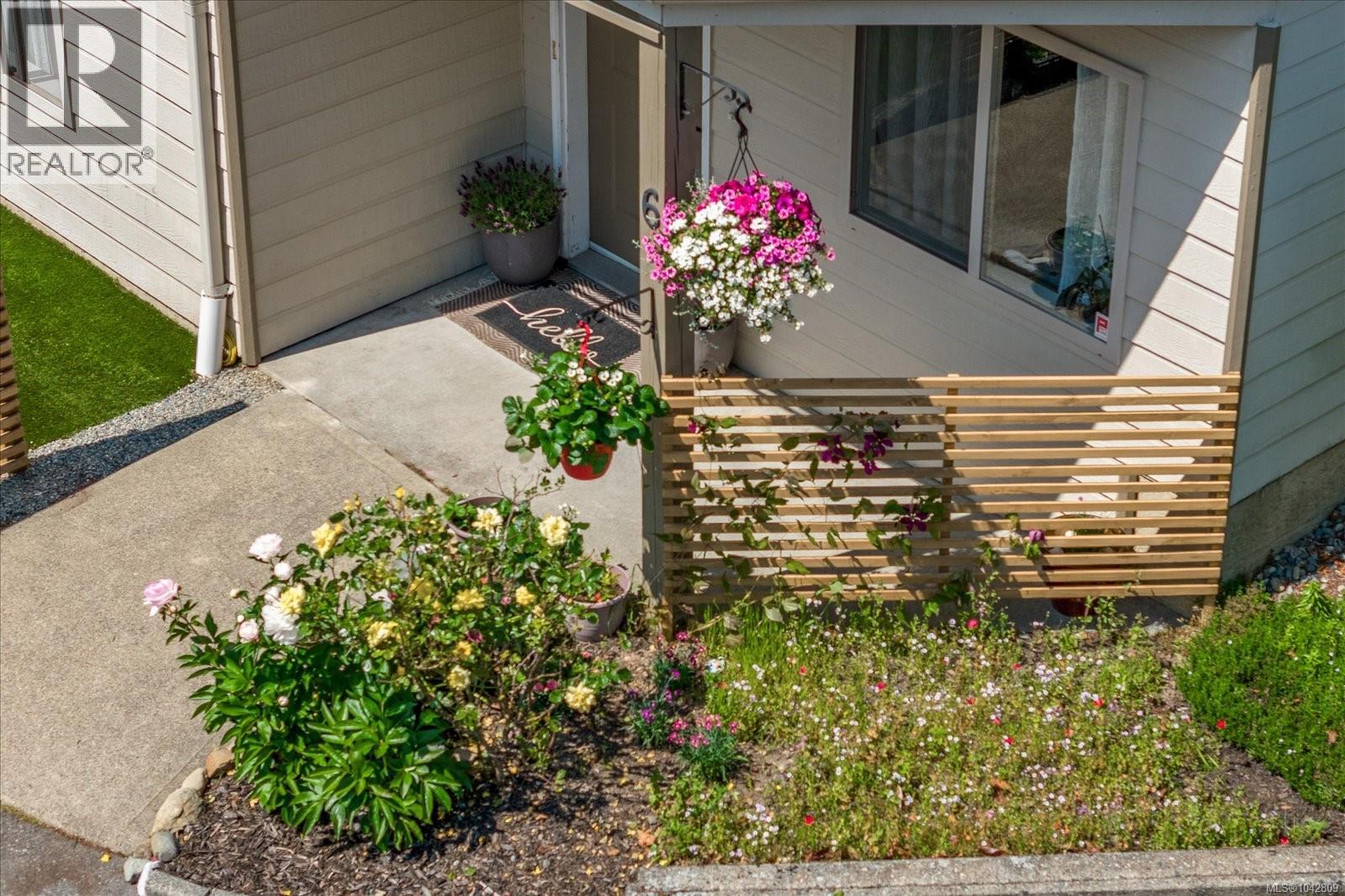 6 4271 Wellington Rd Property Photo 27
