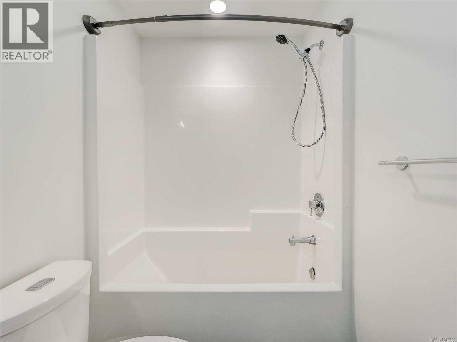 407 1311 Lakepoint Way Property Photo 13