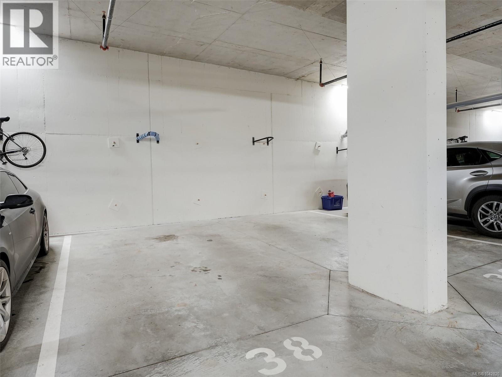 407 1311 Lakepoint Way Property Photo 24
