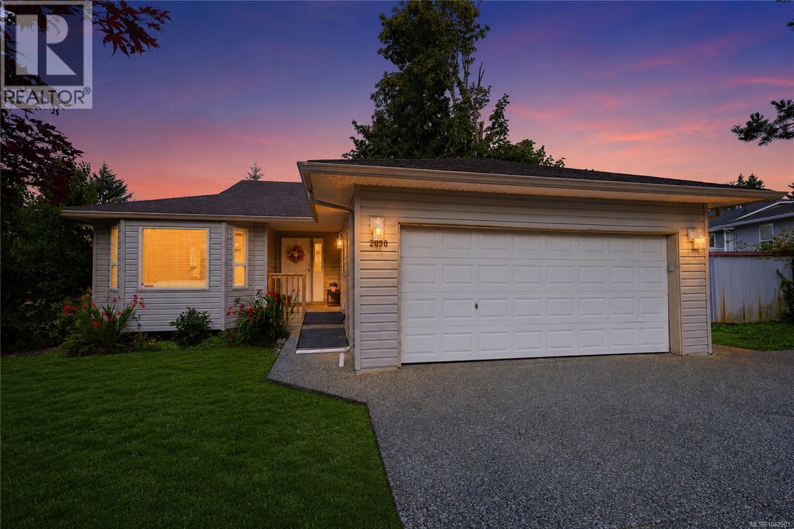 2030 Placid Cres Property Photo 1
