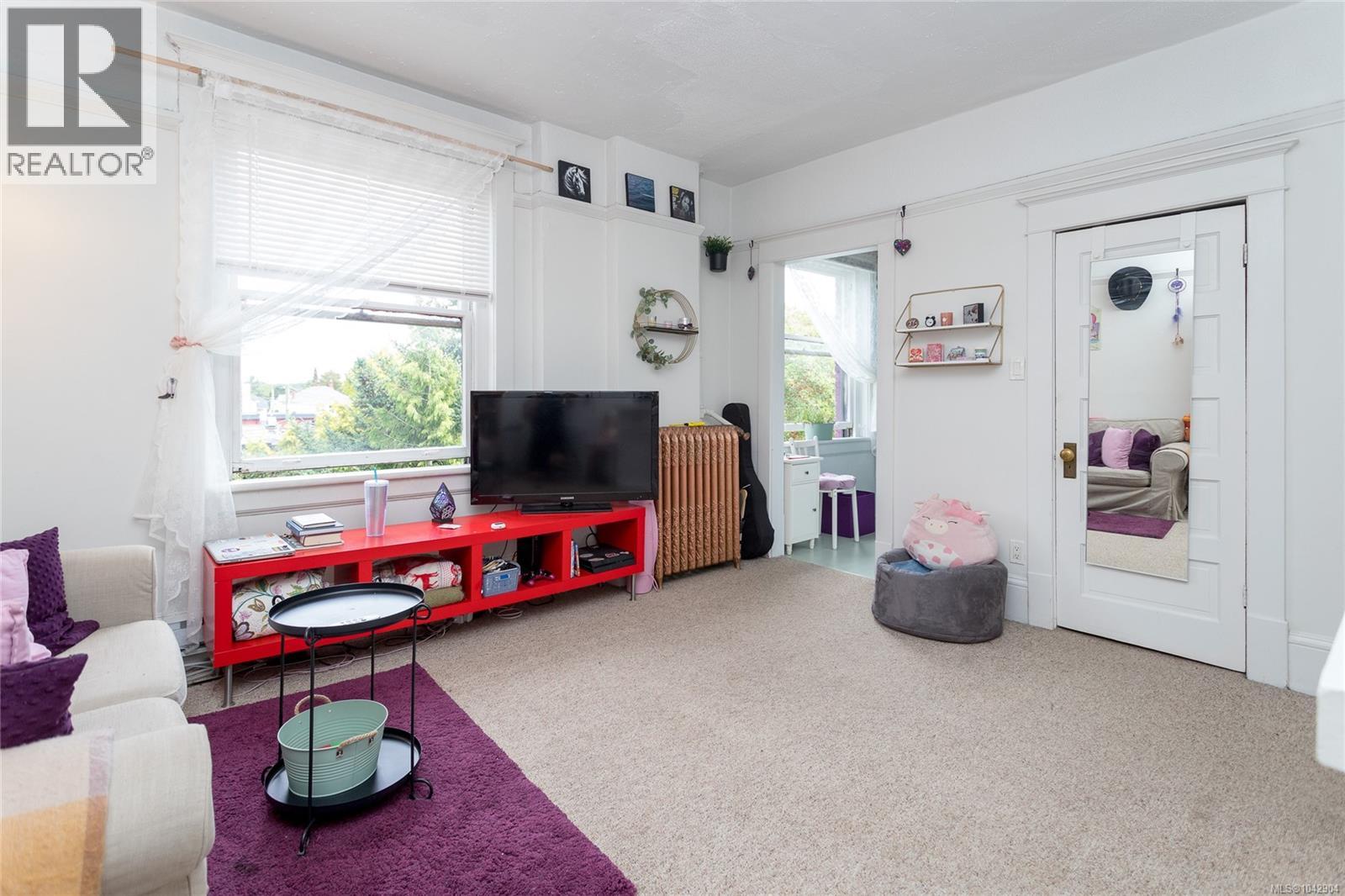 1106 Balmoral Rd Property Photo 18