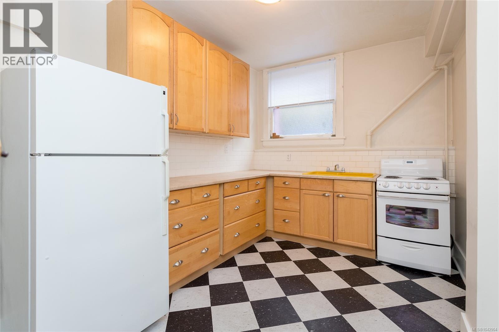 1106 Balmoral Rd Property Photo 29