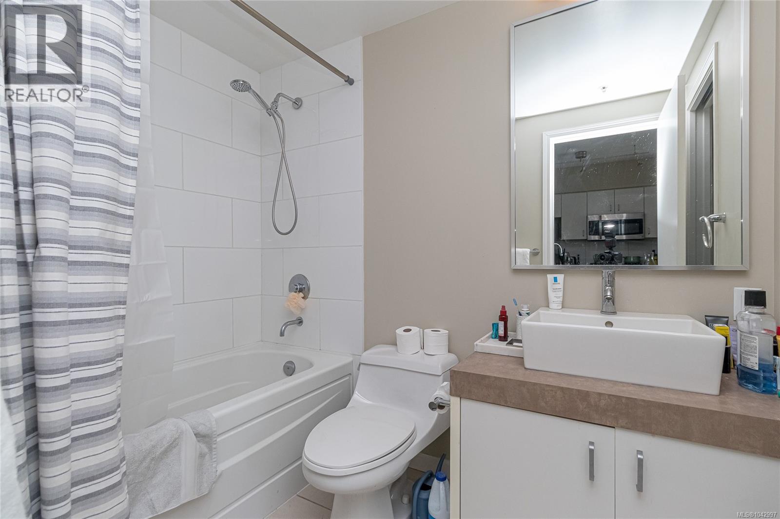 810 160 Wilson St Property Photo 19