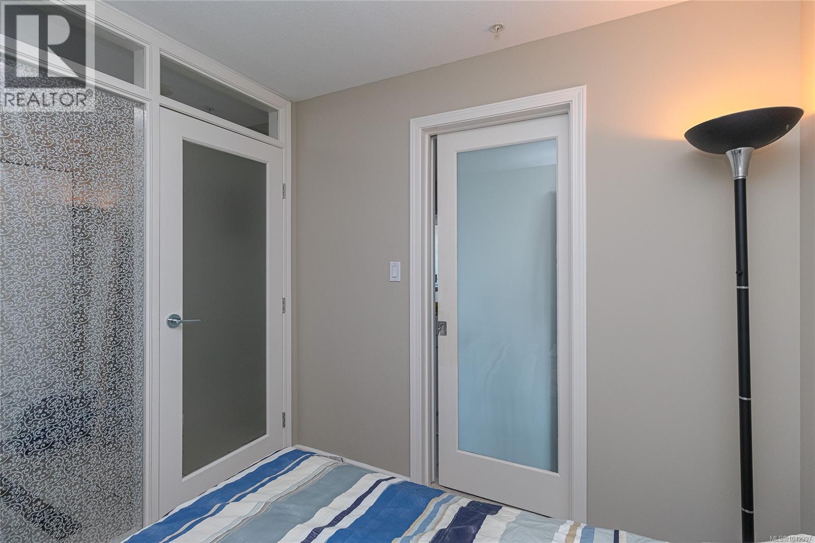 810 160 Wilson St Property Photo 21