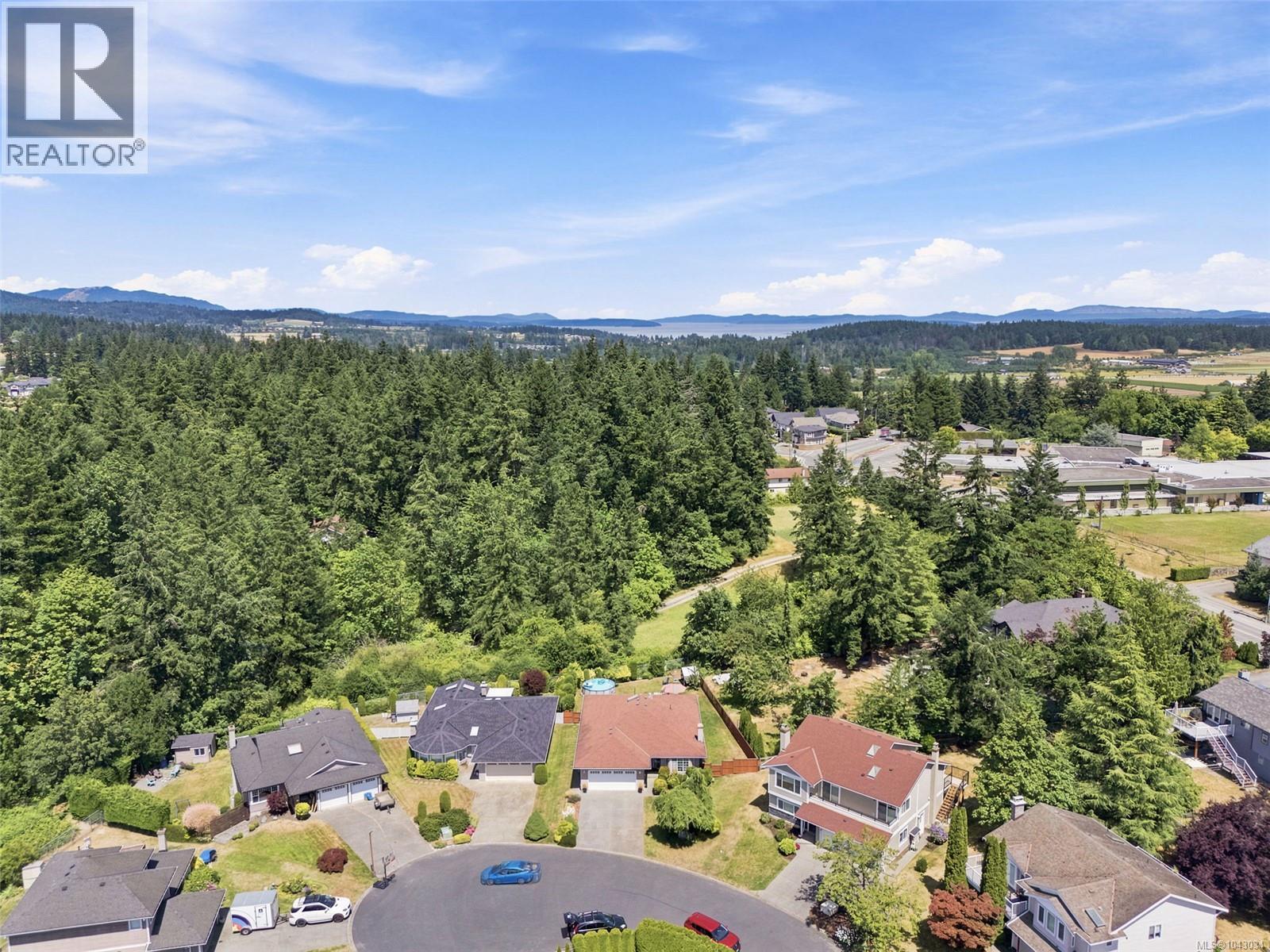 8 6766 Central Saanich Rd Property Photo 28