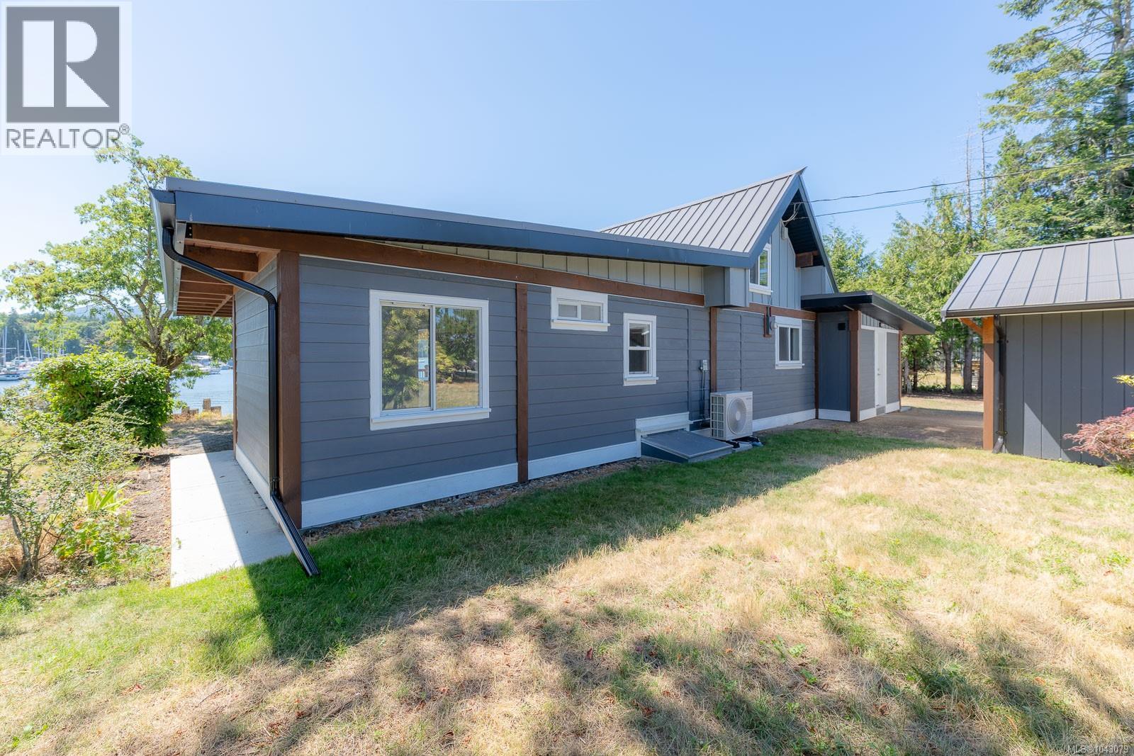 5492 Deep Bay Dr Property Photo 37