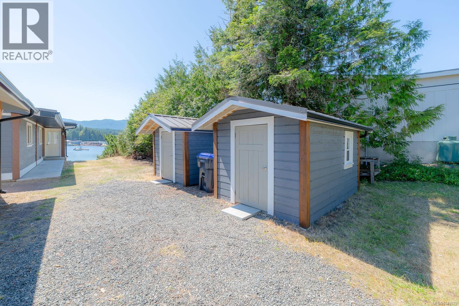 5492 Deep Bay Dr Property Photo 39