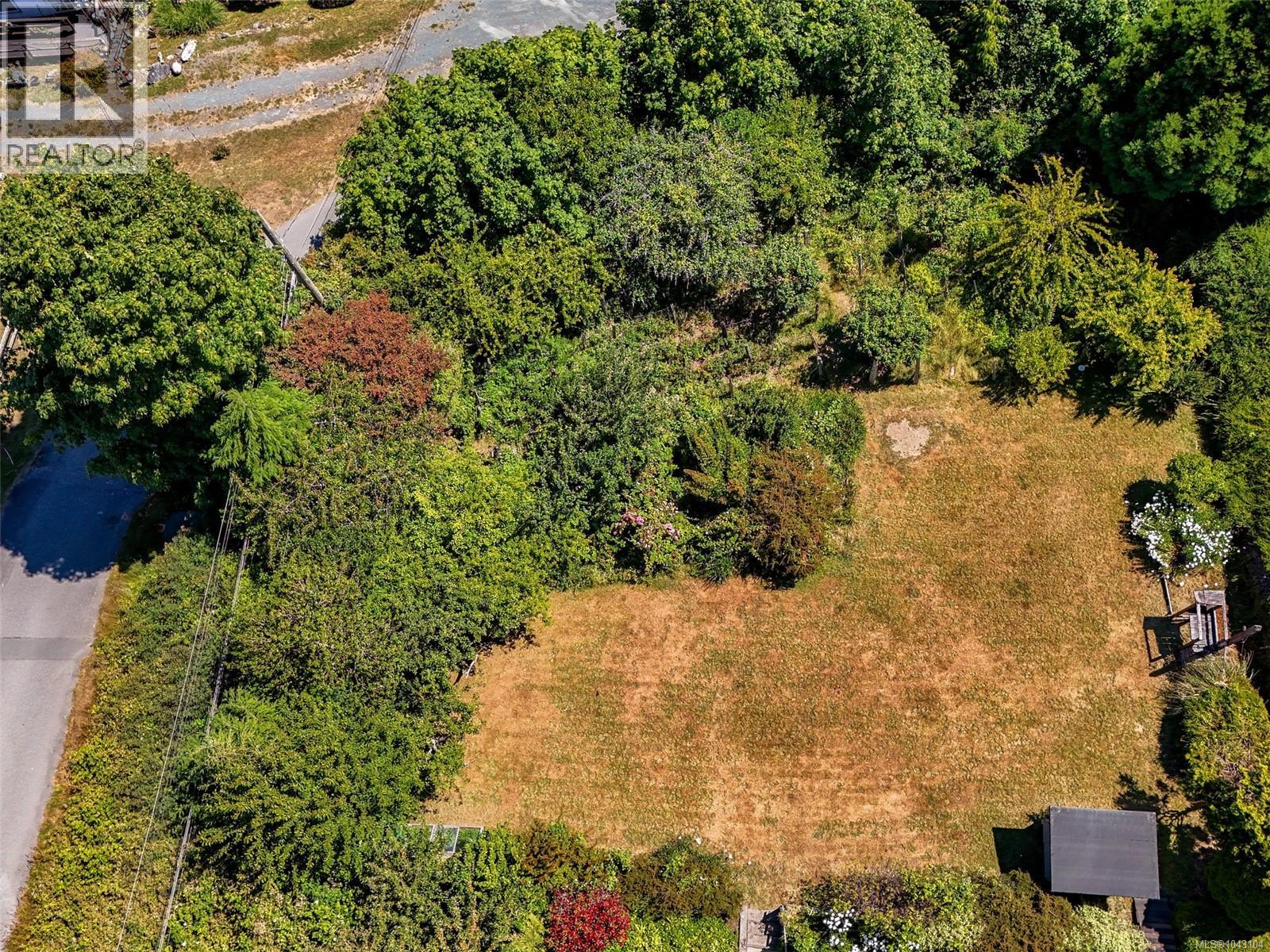 Water Street Property Photo 5