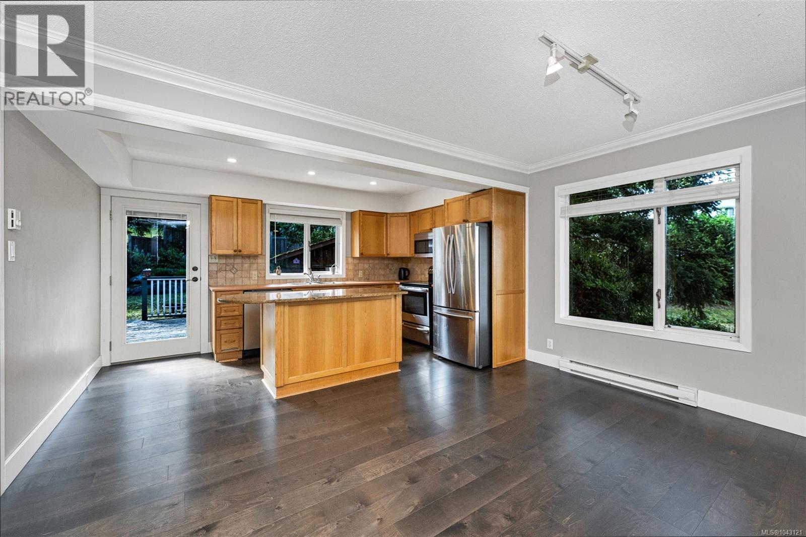 1488 Kingsview Rd Property Photo 17