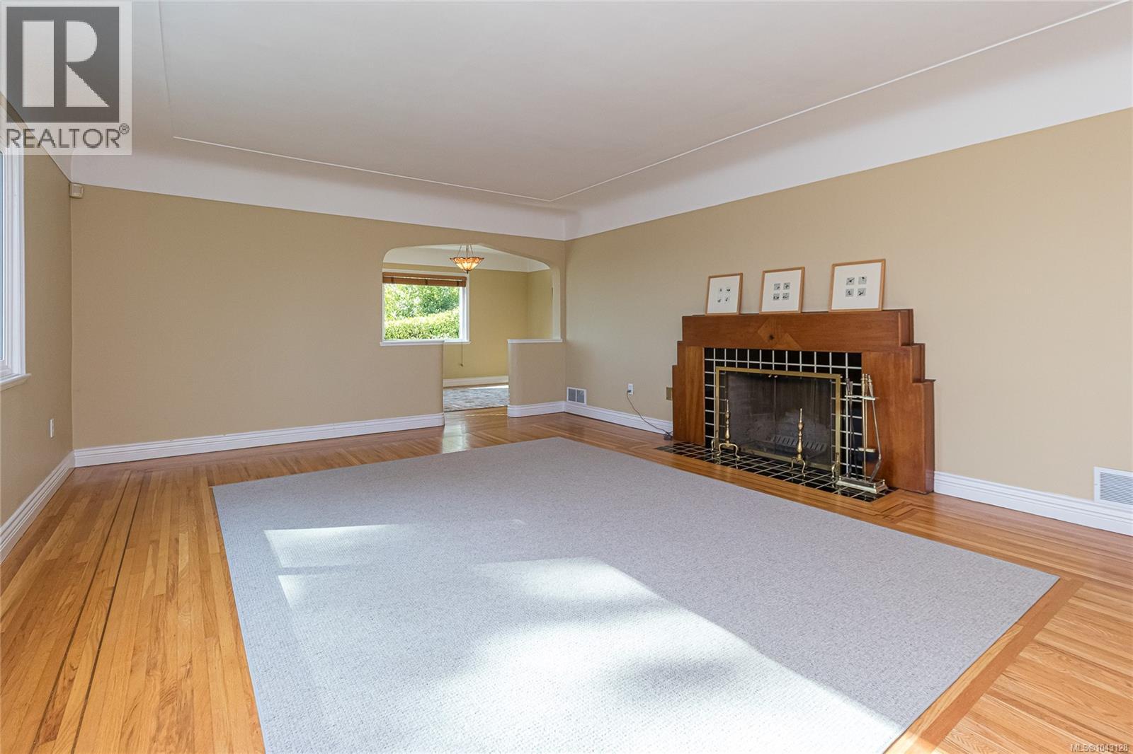 1184 Clovelly Terr Property Photo 13