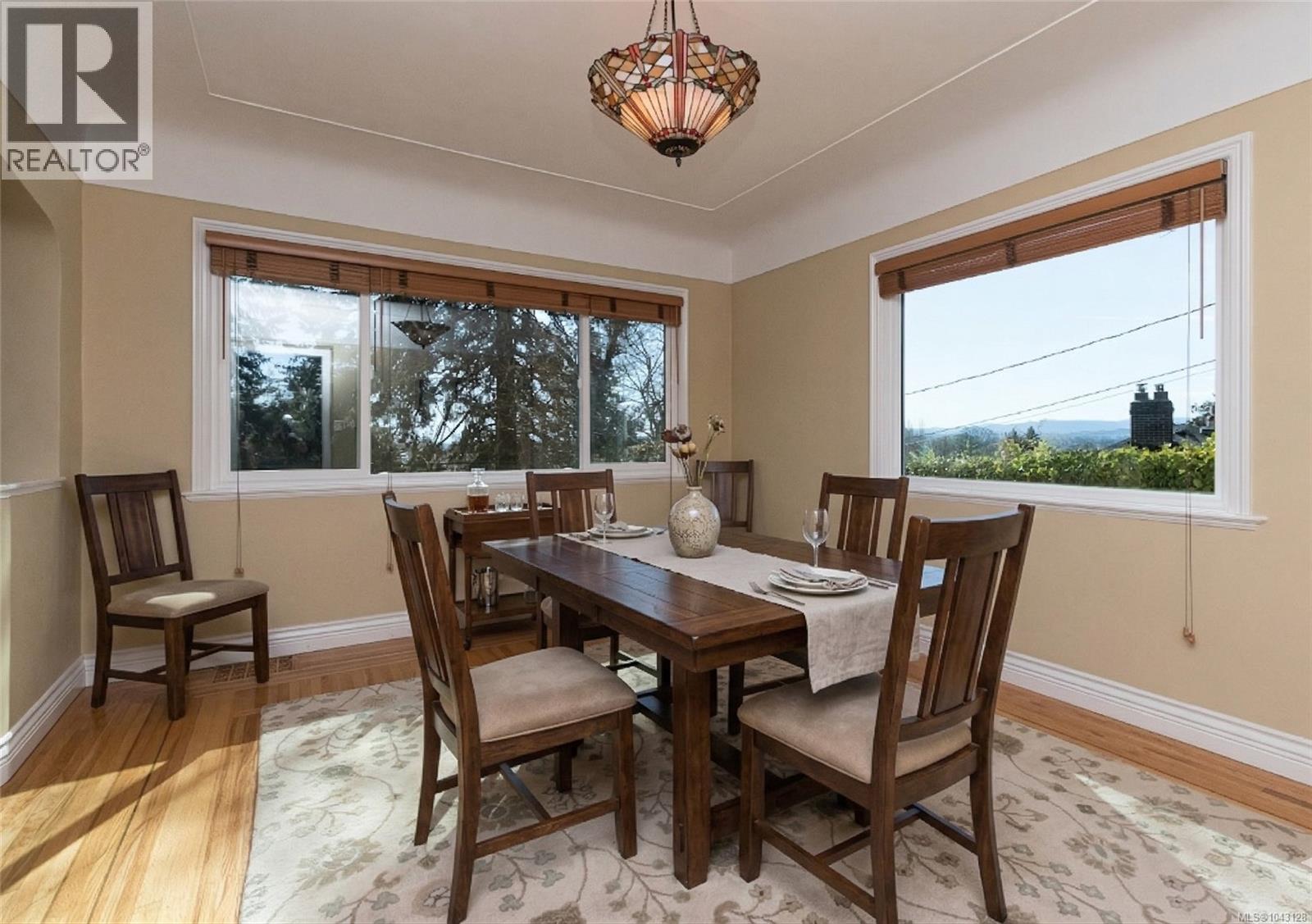 1184 Clovelly Terr Property Photo 15
