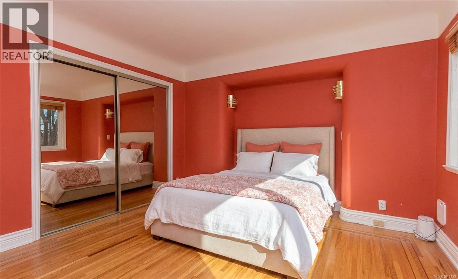1184 Clovelly Terr Property Photo 34
