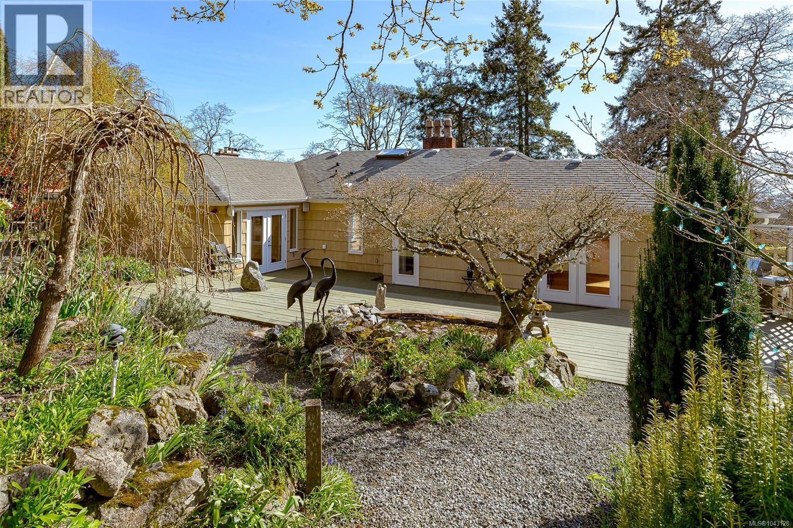 1184 Clovelly Terr Property Photo 67