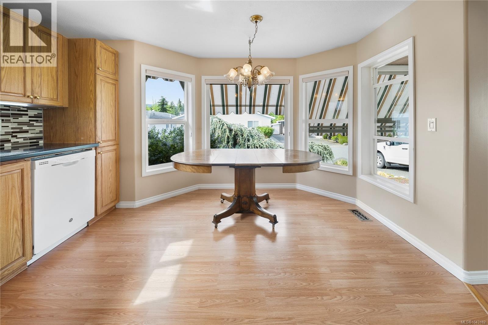 6214 Rich Rd Property Photo 15