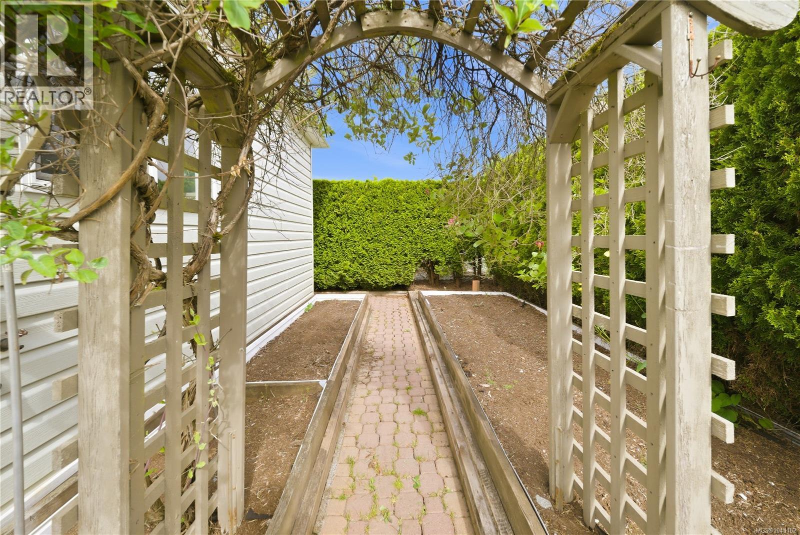 6214 Rich Rd Property Photo 40