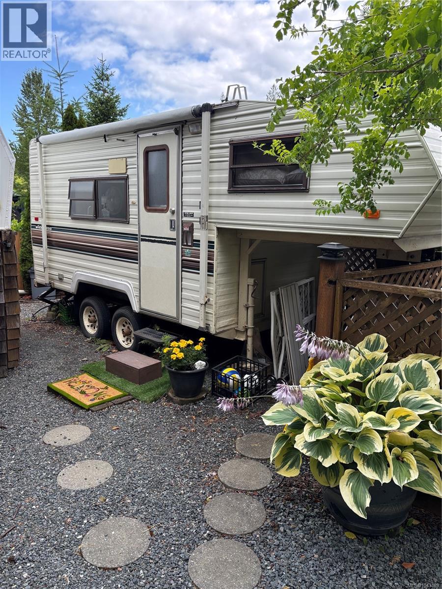 G8 2650 Turnbull Rd Property Photo 15