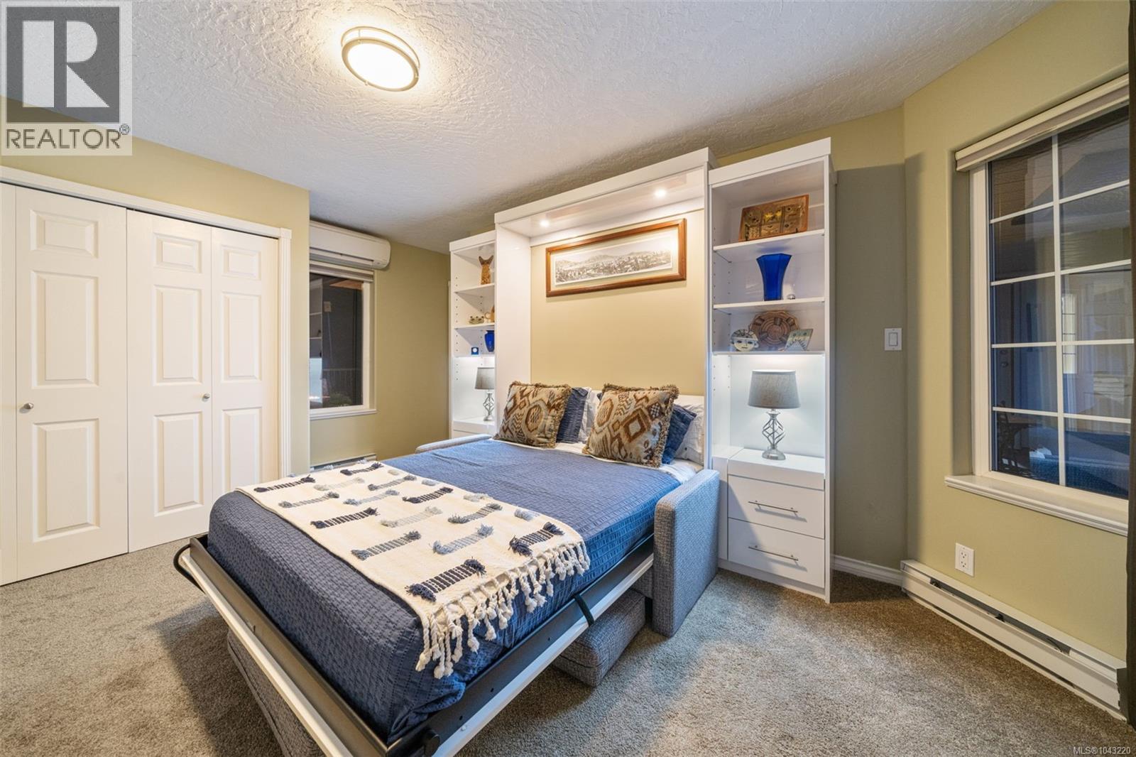 552 Marine Pl Property Photo 31