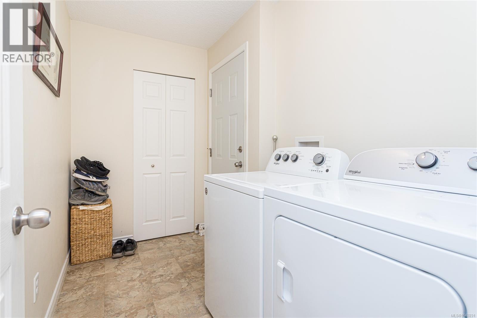 5 9650 Askew Creek Dr Property Photo 22