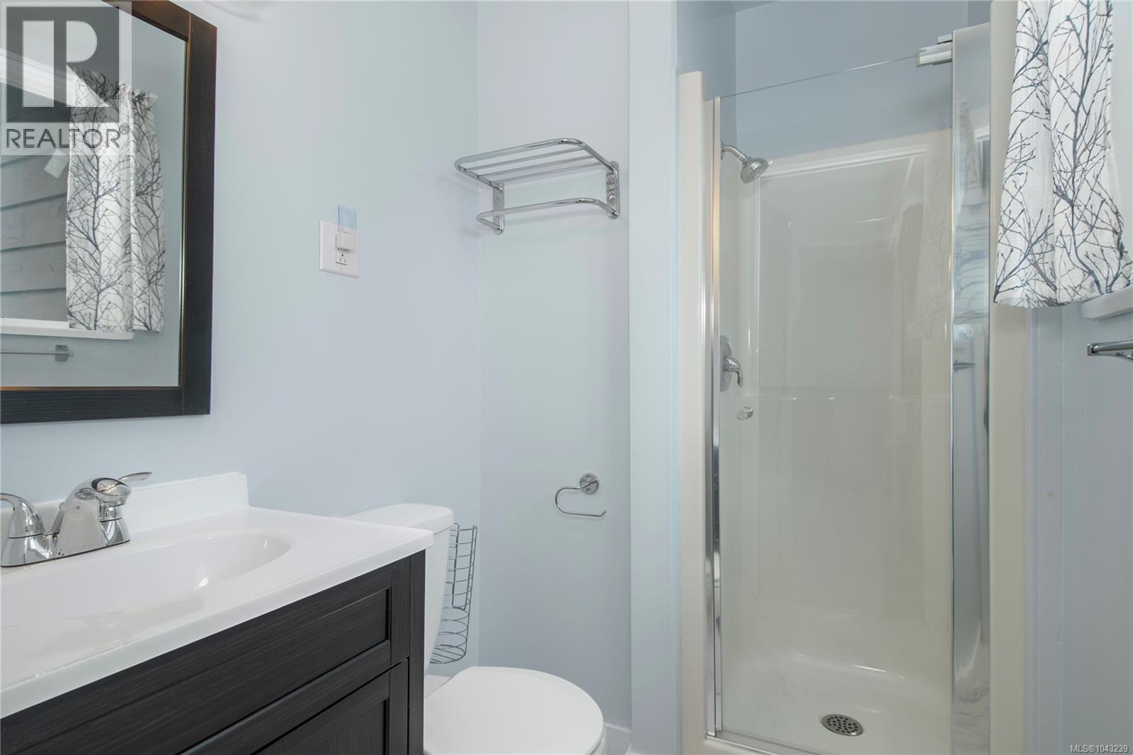 2505 Alder St S Property Photo 17
