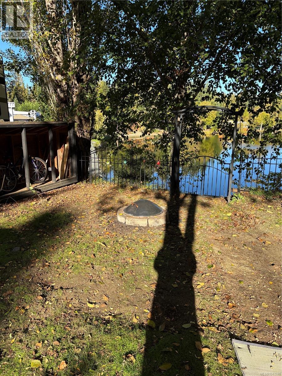 F14 2650 Turnbull Rd Property Photo 14